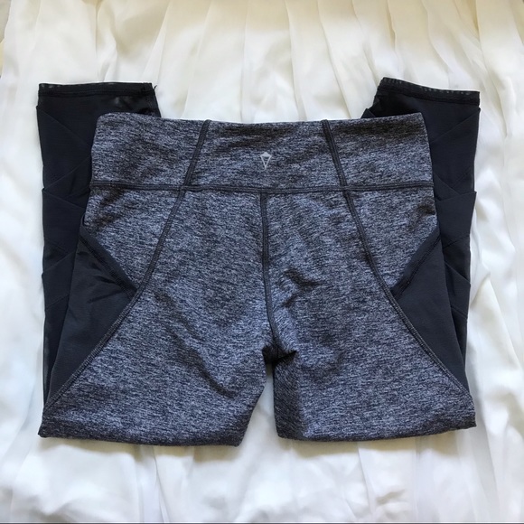 Ivivva Kids Cropped Grey Leggings* - Picture 6 of 6